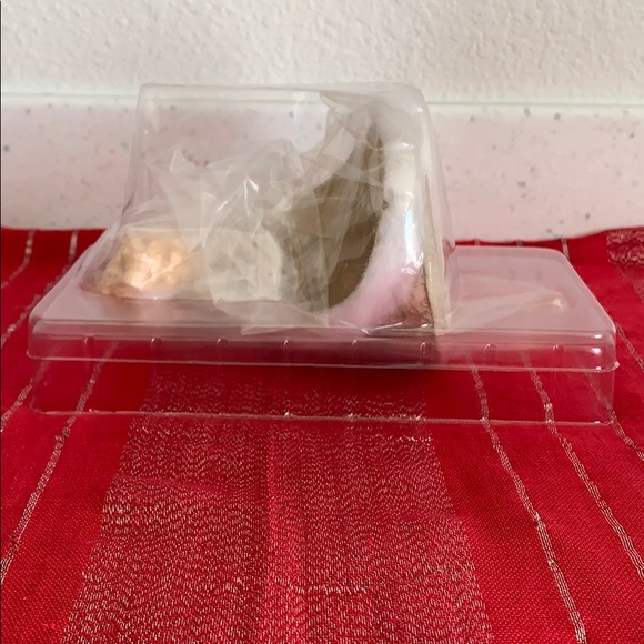 ‘95 Hallmark Happy Holidays Barbie Stocking Hanger - Picture 10 of 16